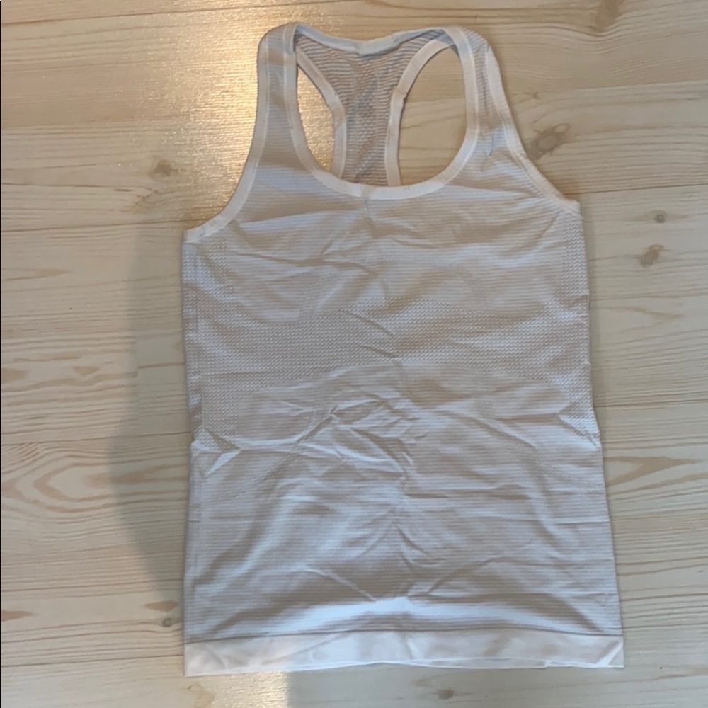 Lululemon Swiftly Tech Racerback